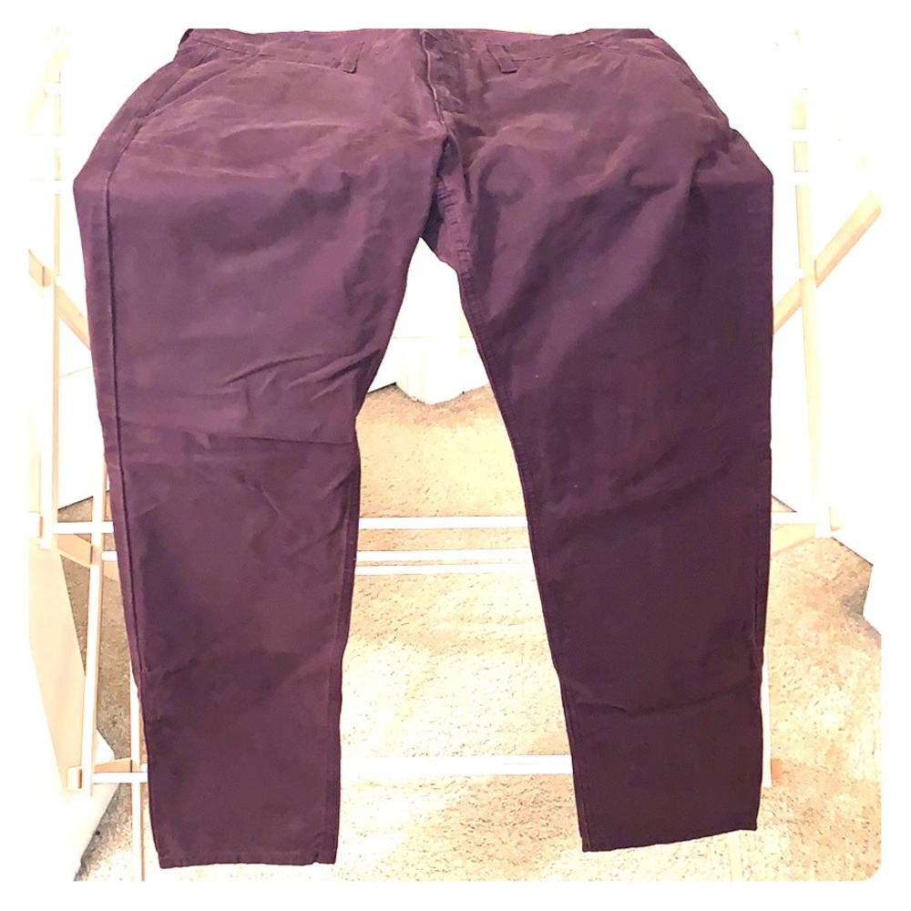 Mac Jeans - burgundy chino pants.